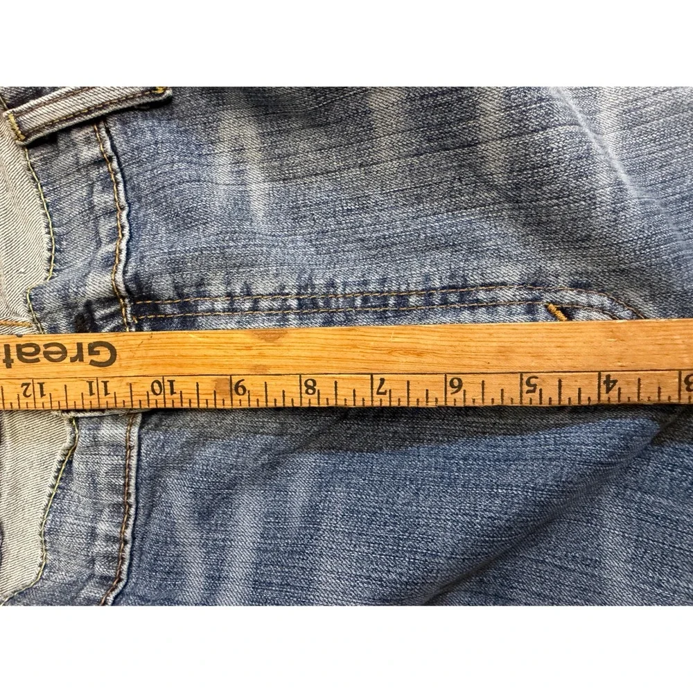 Levi's 511 Slim Fit Medium Wash Jeans W42 L30 5-Pocket Zip‎ Fly Denim
